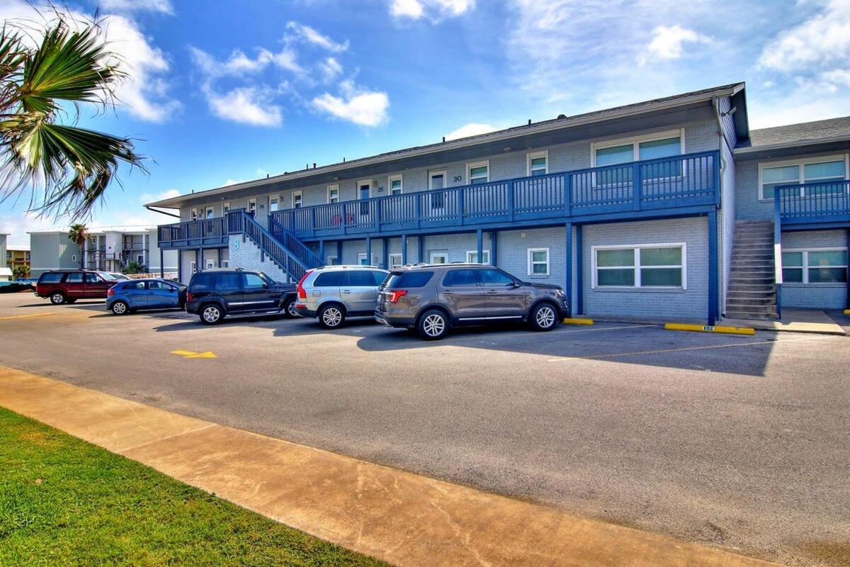 Captain Quarter'S 1 Bedrm Unit At Sea Isle Village Port Aransas Exteriör bild