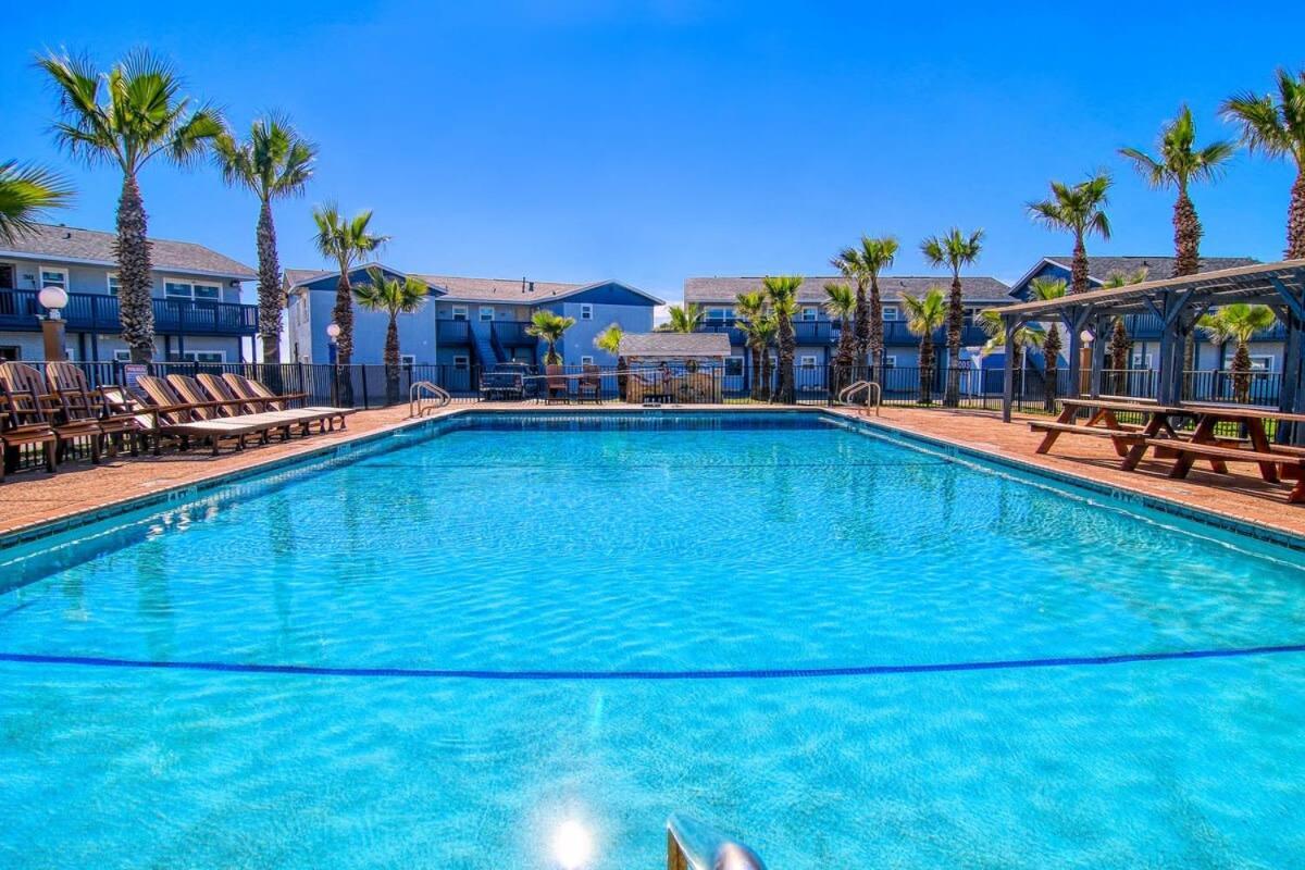 Captain Quarter'S 1 Bedrm Unit At Sea Isle Village Port Aransas Exteriör bild